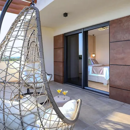 Golden Sun With Heated Pool